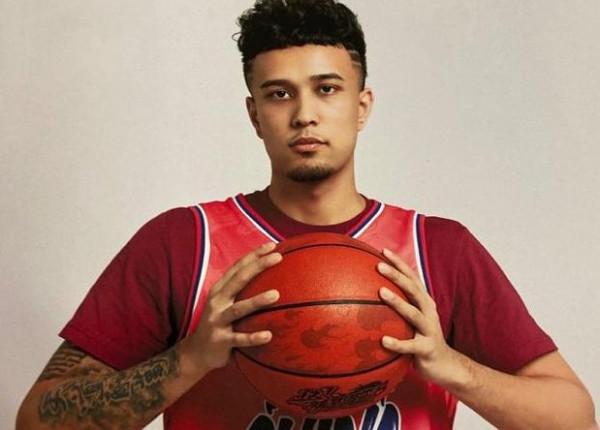 被福建隊選中！網紅後衛阿迪力，出戰10場比賽！他還能打出來嗎？