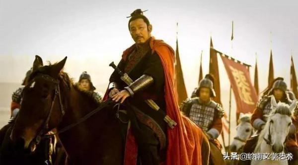 諸侯分封不公,怨言極多,酒後藉機罷兵權 諸侯分封不公,怨言極多,酒後藉機罷兵權