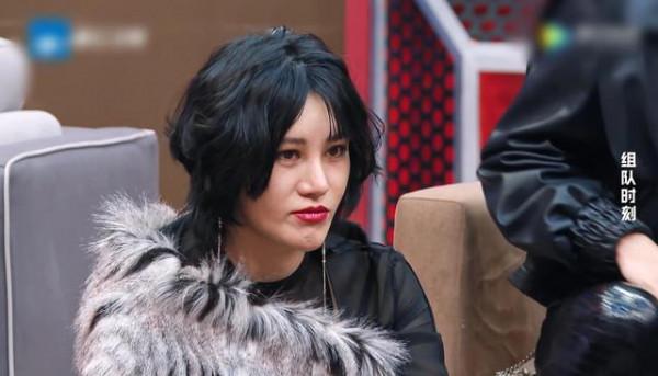 《閃光的樂隊》賽程過半，三位歌手被哄搶，三位歌手像&OpenCurlyDoubleQuote;邊緣人&rdquo;