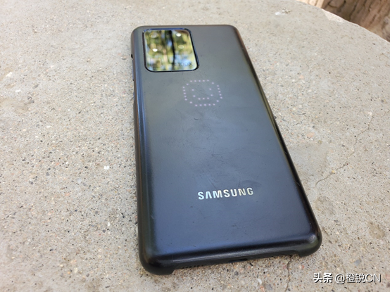 一年後，再看三星S20 Ultra：極致的硬體彌補不了拉垮的體驗