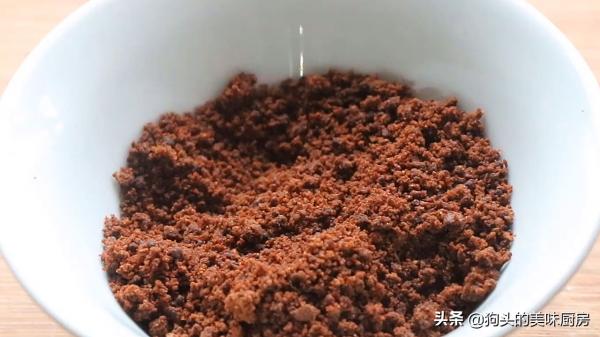 入秋後,這樣吃紅棗才香,補氣血口感鬆軟香甜,無新增劑,太香了 入秋後,這樣吃紅棗才香,補氣血口感鬆軟香甜,無新增劑,太香了