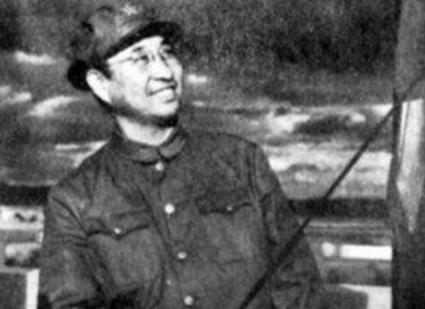 解放兩廣,陳賡兩次違抗林彪下達的軍令,毛主席得知後如何處置? 解放兩廣,陳賡兩次違抗林彪下達的軍令,毛主席得知後如何處置?