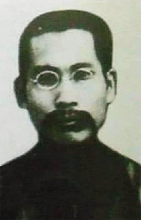 23年後,毛澤東見到王季範,流著眼淚說:“九哥我對不起你” 23年後,毛澤東見到王季範,流著眼淚說:“九哥我對不起你”