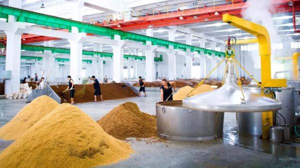 同樣是烈酒，為什麼伏特加能賣遍全世界，而白酒卻只有中國人喝？