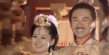 羅雲熙的腰,殷桃的痣,盤點娛樂圈明星獨有的體貌特徵 羅雲熙的腰,殷桃的痣,盤點娛樂圈明星獨有的體貌特徵