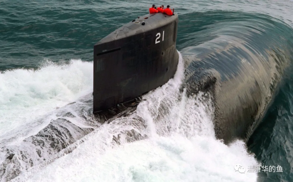 被迫上浮的深海之狼(中) 被迫上浮的深海之狼(中)