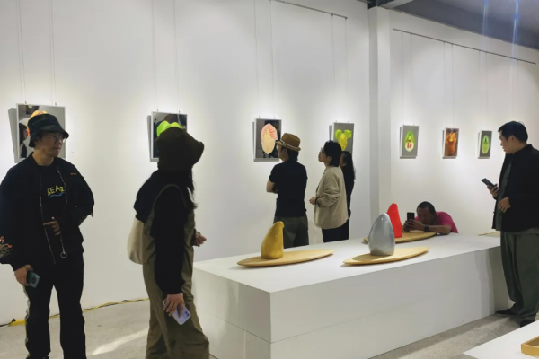 《觀象·不朽的幽光》開幕式,紀錄十年的起點與啟點 《觀象·不朽的幽光》開幕式,紀錄十年的起點與啟點