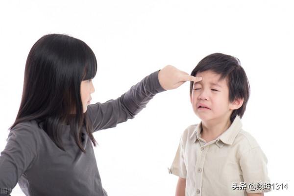 望女成鳳的父母｜一個很順從的女孩｜內心卻是帶有很強的攻擊性的