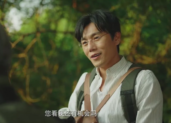 甩了音樂才子庾澄慶，又嫁給小十歲的影帝秦昊，伊能靜憑什麼？