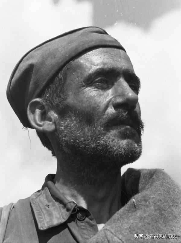 二戰老照片 德國戰俘營裡的蘇聯戰俘