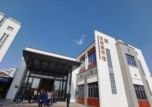 華西村後,江蘇的永聯村上榜中國9大土豪村,當地村民買房只要1折 華西村後,江蘇的永聯村上榜中國9大土豪村,當地村民買房只要1折