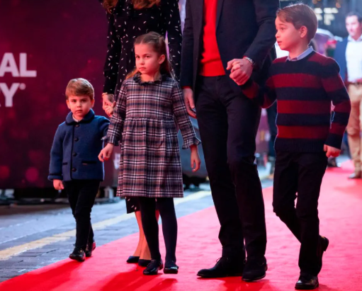 凱特三娃首次走紅毯,喬治緊張夏洛特像超模,遺傳戴安娜美人基因 凱特三娃首次走紅毯,喬治緊張夏洛特像超模,遺傳戴安娜美人基因