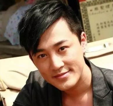 8位整容男明星，有的整成真人版馬里奧，有的為戲整容令人惋惜