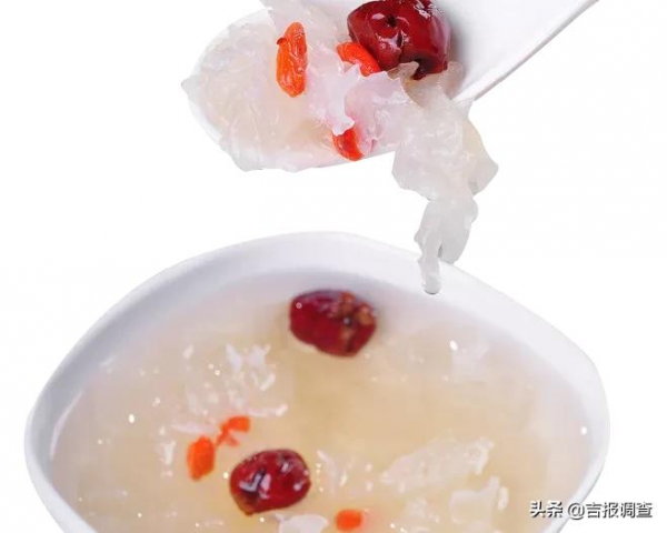 吃銀耳能補充膠原蛋白嗎?若有疑惑看這裡:中醫專家給出答案 吃銀耳能補充膠原蛋白嗎?若有疑惑看這裡:中醫專家給出答案