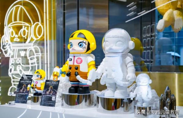 愛看漫畫書的小孩,思維會變膚淺,而且讀文字書困難? 愛看漫畫書的小孩,思維會變膚淺,而且讀文字書困難?