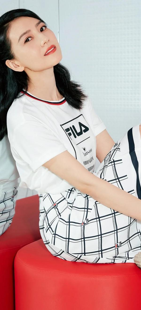 “街拍女王”高圓圓高畫質桌布