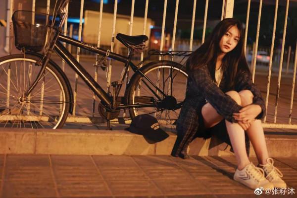 童星也內捲了？張籽沐13歲演高中生，小溫宜紀姿含卻沒小時候火？