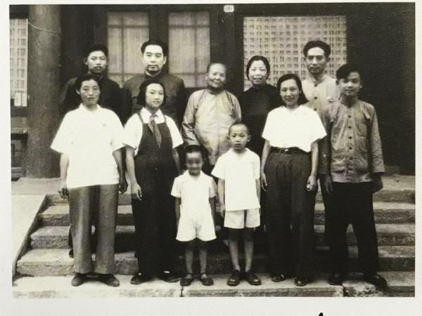 1976年，鄧穎超給河南一工人發急電，親自告知周恩來去世，為何？