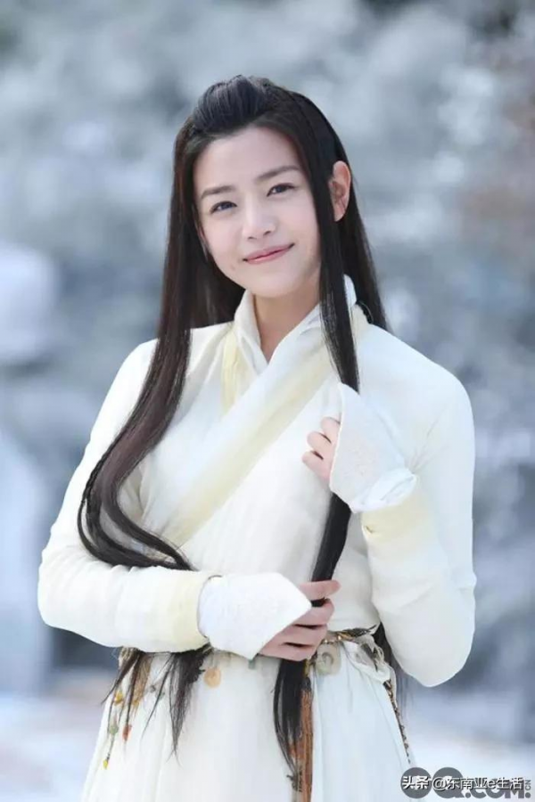 盤點娛樂圈的圓臉女星,趙麗穎楊紫林依晨,你覺得誰更美? 盤點娛樂圈的圓臉女星,趙麗穎楊紫林依晨,你覺得誰更美?