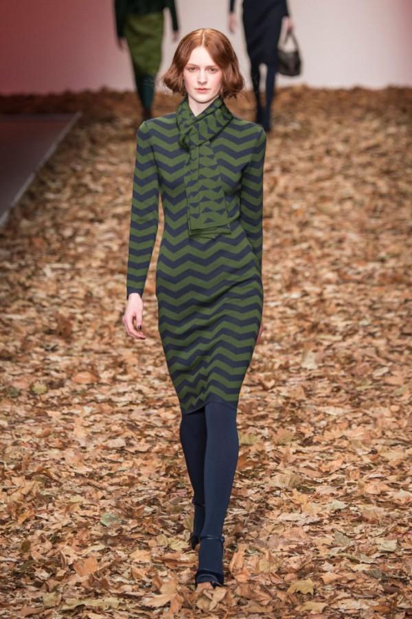 戴安娜王妃在鏡頭前那麼美，離不開這個設計師，還有兩個生活習慣