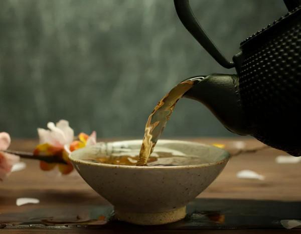 測評 | 號稱“茶中茅臺”的宜關六星冰島,你喝過嗎? 測評 | 號稱“茶中茅臺”的宜關六星冰島,你喝過嗎?