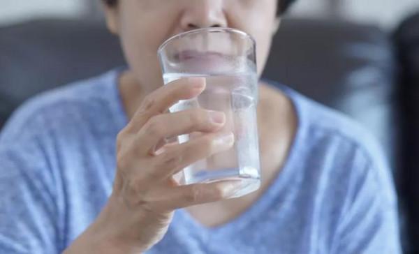 45歲之後，生活中堅持做到“3個懶”，或對身體有好處