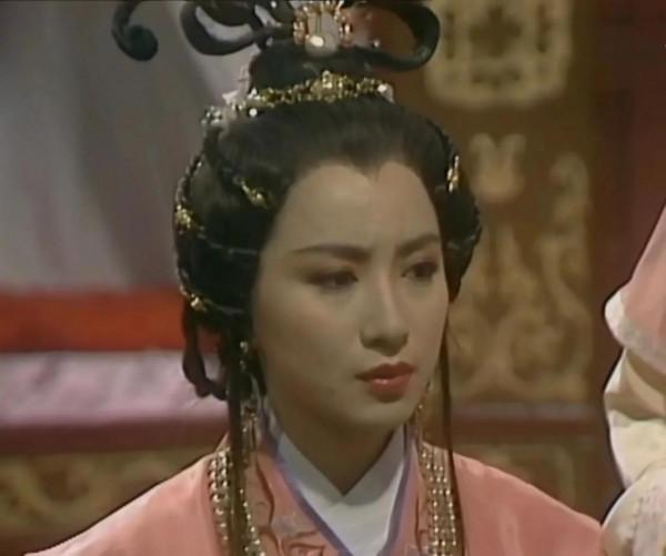 早期港劇的十大冷門古裝美人遺珠,桃花眼,鵝蛋臉,個個芳華絕代 早期港劇的十大冷門古裝美人遺珠,桃花眼,鵝蛋臉,個個芳華絕代