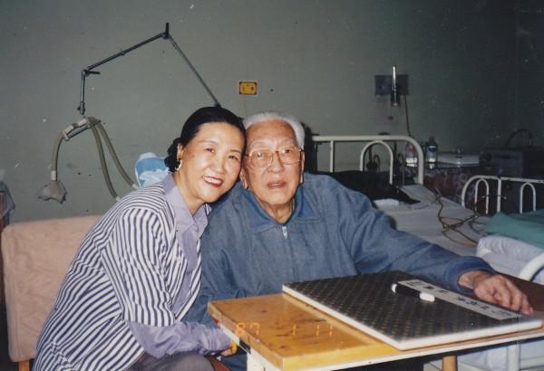 將軍大使耿飈,擔任瑞典大使時被嘲笑帶過多少兵,耿飈:三四十萬 將軍大使耿飈,擔任瑞典大使時被嘲笑帶過多少兵,耿飈:三四十萬