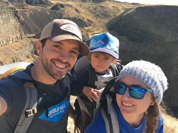 美國4歲萌娃單板攀巖越野樣樣行？爹媽超愛戶外運動，娃也不簡單