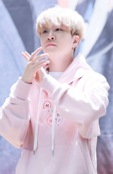 瘦了的胡先煦霸佔熱搜？男明星少年感全靠瘦，發麵饅頭噠咩