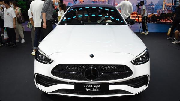 全系1.5T的國產全新賓士C級,哪個版本好? 全系1.5T的國產全新賓士C級,哪個版本好?