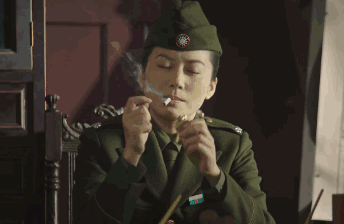 矯揉造作就別演軍旅劇了，這9位女星告訴你，什麼叫軍人那股勁兒