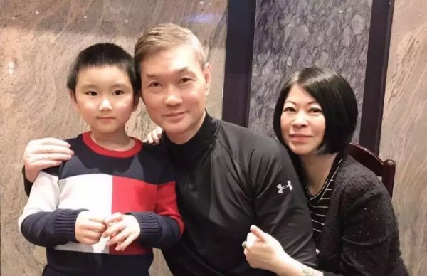 周比利:唯一世界級華人拳王,打傷李連杰踢飛吳京,卻被迫退圈 周比利:唯一世界級華人拳王,打傷李連杰踢飛吳京,卻被迫退圈