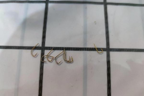 這樣綁鉤,簡單易學低成本,再也不用去漁具店買魚鉤了 這樣綁鉤,簡單易學低成本,再也不用去漁具店買魚鉤了