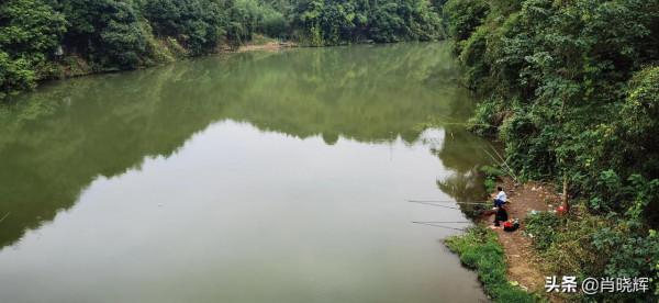 飛天山徒步，竟誤入桃源深處