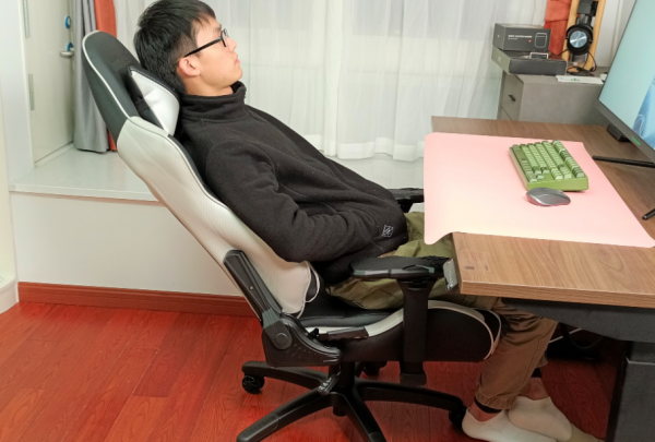 打造高質量的辦公環境？ikbc綠扎古鍵盤和安德斯特座體驗分享