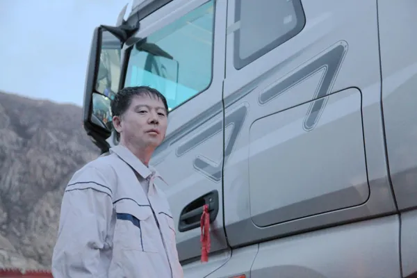 解放忠實使用者李鑫：國六J7的藏區遊歷 | 卡車之友網