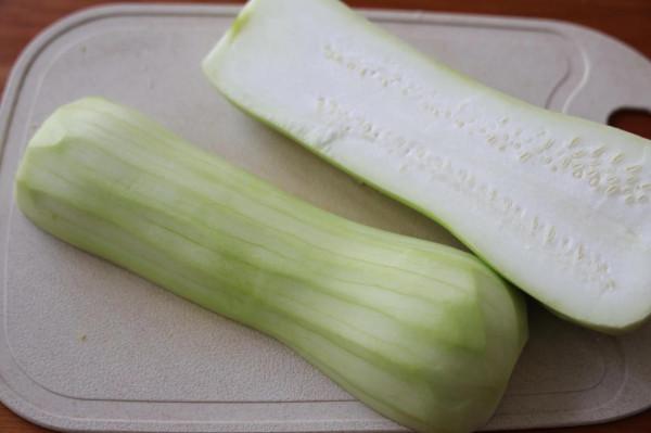 天氣熱,晚餐多吃這樣的素菜,鮮嫩多汁又爽口,多吃也沒負擔 天氣熱,晚餐多吃這樣的素菜,鮮嫩多汁又爽口,多吃也沒負擔