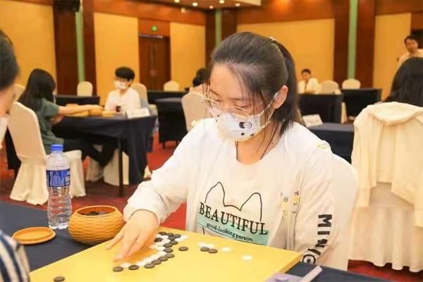 10.9圍棋賽事:國手戰16強柯潔勝謝科晉級,日本新人王戰上野扳平 10.9圍棋賽事:國手戰16強柯潔勝謝科晉級,日本新人王戰上野扳平