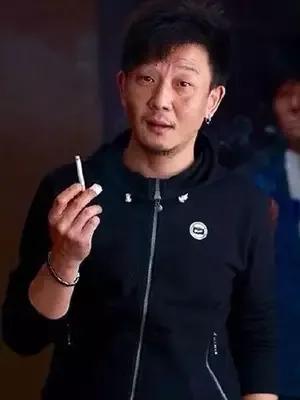 因抑鬱症自殺的5位明星，每一位都讓人可惜，最小的年僅29歲