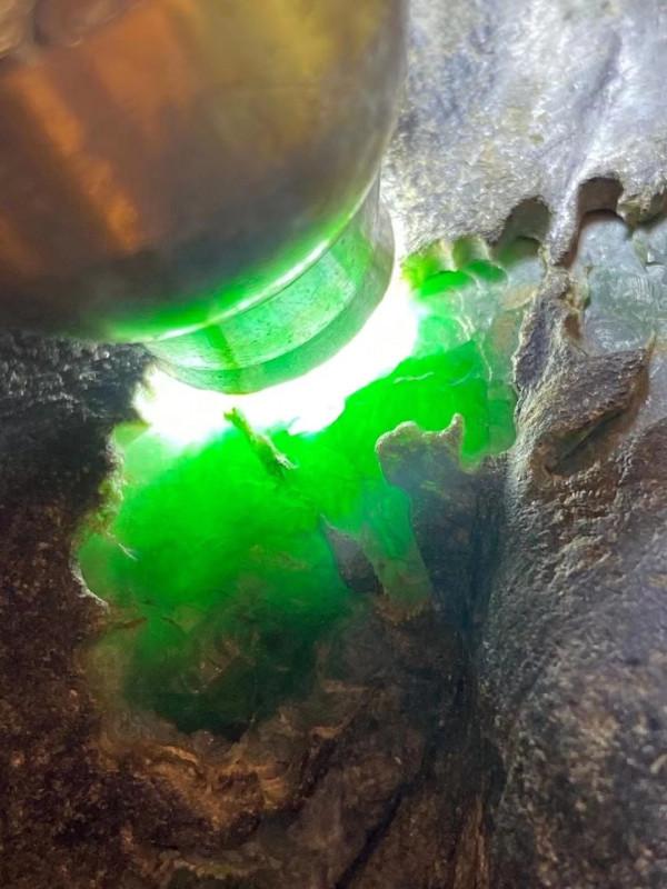 老莫灣基種好色陽!老皮老場口的料子!現在沾色必貴!色料空間大 老莫灣基種好色陽!老皮老場口的料子!現在沾色必貴!色料空間大