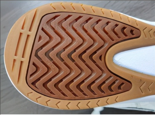 全面瞭解Desporte體士彪超頂配Sao Luis Pro系列新球鞋