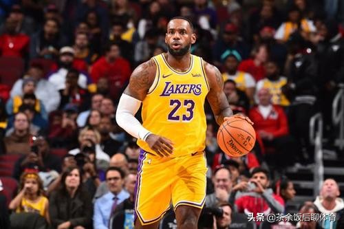 雙喜!5年1億美金!湖人完成最後簽約,詹姆斯開賽即創NBA紀錄 雙喜!5年1億美金!湖人完成最後簽約,詹姆斯開賽即創NBA紀錄