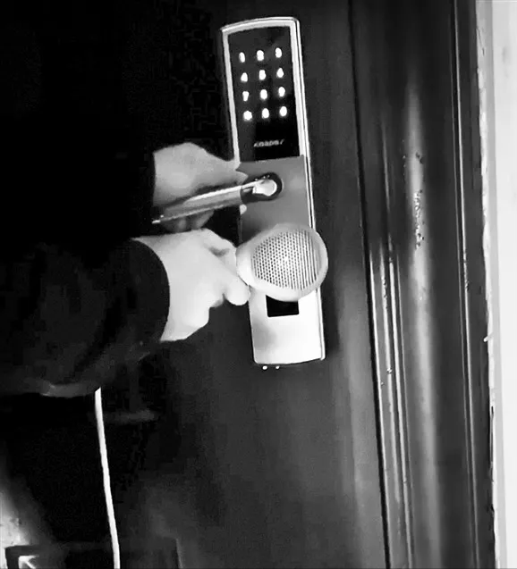 正在走紅的指紋鎖,為何很多人稱它是“智商稅”?來聽聽大實話 正在走紅的指紋鎖,為何很多人稱它是“智商稅”?來聽聽大實話