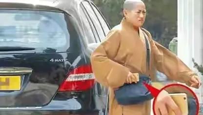 女主持住豪宅開豪車 與兩和尚結婚