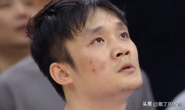 CBA山東戰同曦評分:兩將滿分四人不及格,替補席難堪大任 CBA山東戰同曦評分:兩將滿分四人不及格,替補席難堪大任