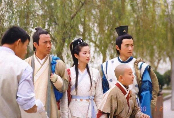 除了案子，全劇都是bug的《少年包青天》，為何這麼經典？