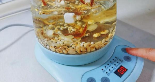 小兒安秋湯，每到秋天我都會煮這道湯給孩子喝，抵抗力好了少生病