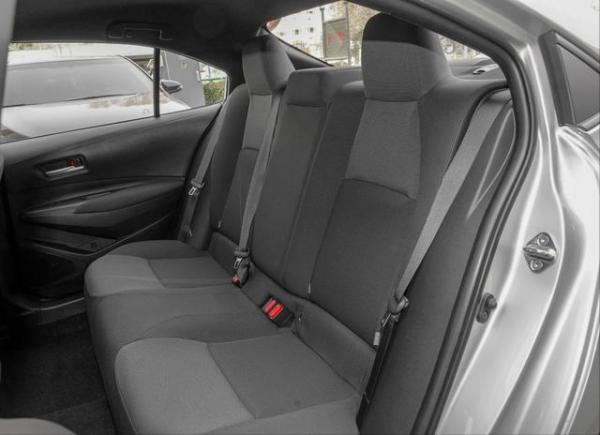 合資緊湊家轎之爭 本田凌派“挑戰”豐田雷凌，誰更受青睞？