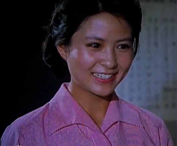 《上海一家人》李羚：在車庫中結婚，與大13歲初戀恩愛38年